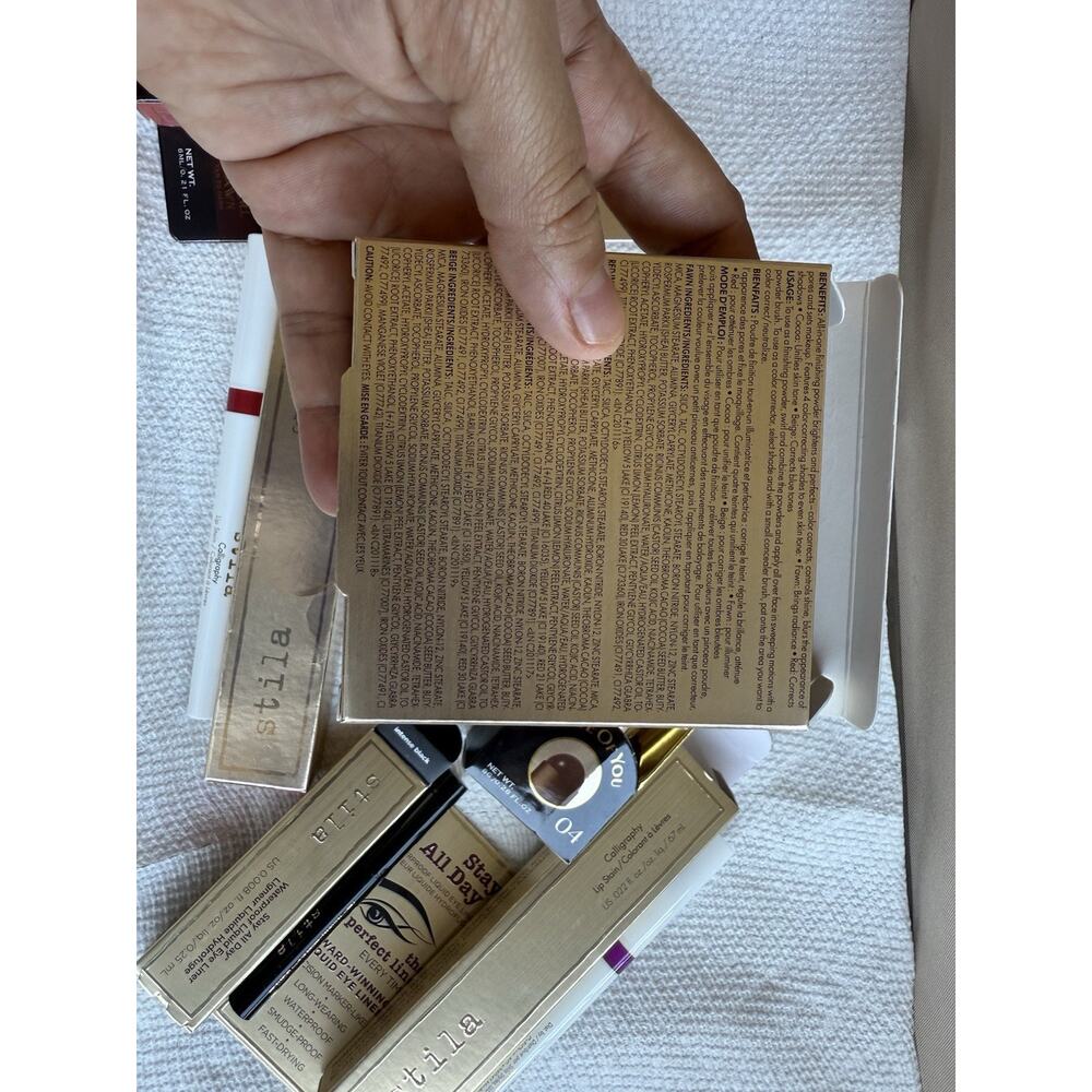 Assorted Makeup Lot Bundle - Picture 16 of 16